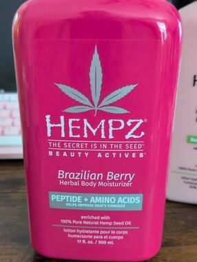 Hempz Brazilian Berry Herbal Body Moisturizer - New
